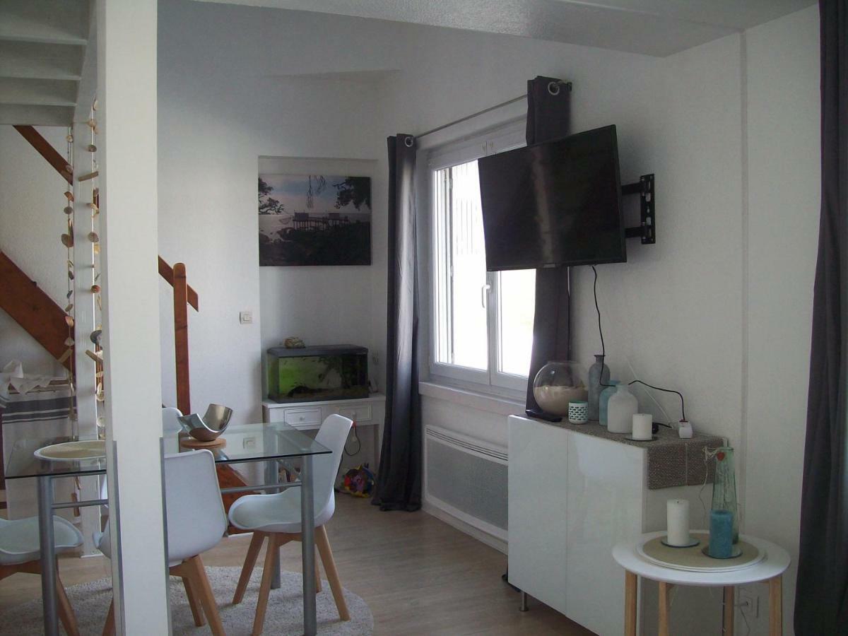 Appartements Les Remparts D'Alienor Poitiers Exterior photo